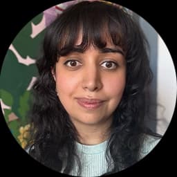 Niki Fereidooni headshot